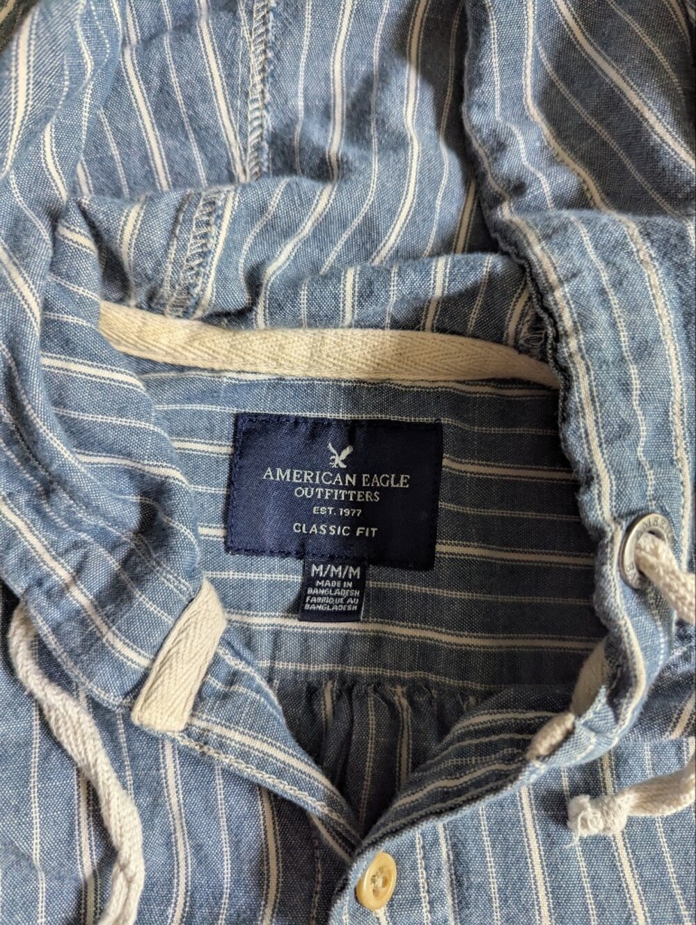 American Eagle Classic Fit Light Blue and White Striped Hooded Shirt M - Picture 4 of 6